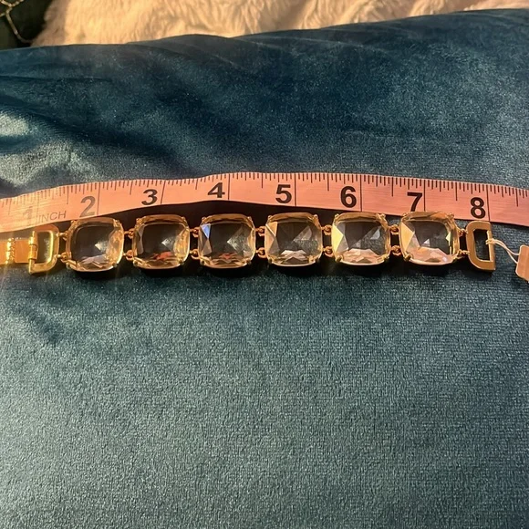 Lauren by Ralph Lauren Elegant Gold and Crystal Bracelet NWT - Picture 6 of 7